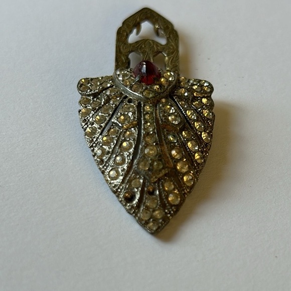 VINTAGE🗝️1930s Silvertone Costume Jewelry Dramatic Art Deco Diamanté Dress Clip - Picture 7 of 7